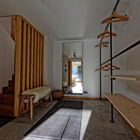 Chalet Chalet Coyote *