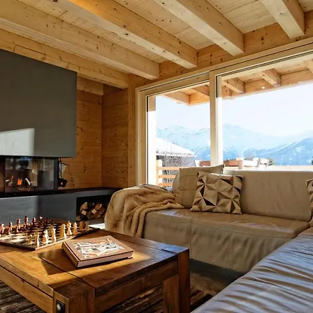 Chalet Coyote